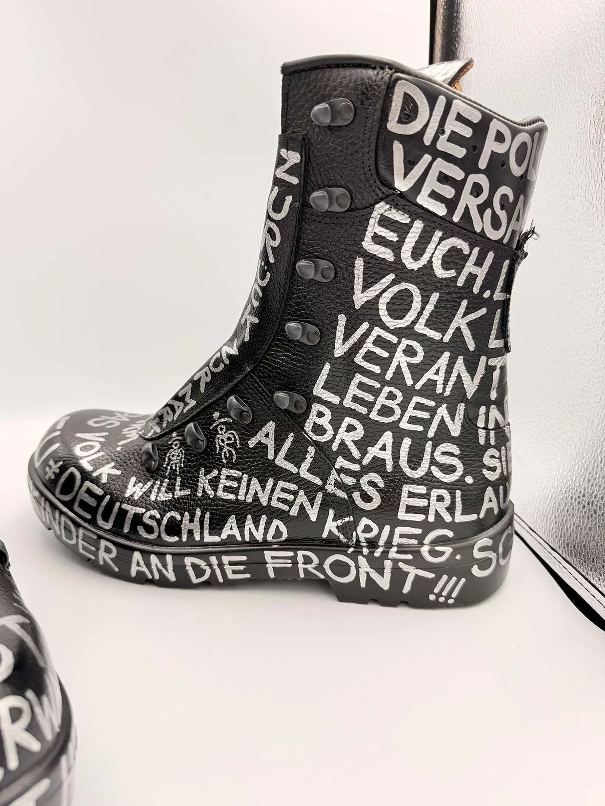 AC10